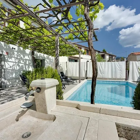 Dom wakacyjny House Planik