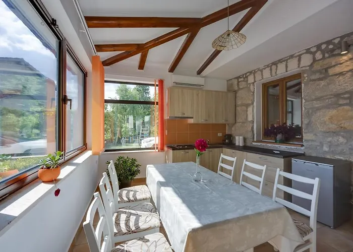 House Planik